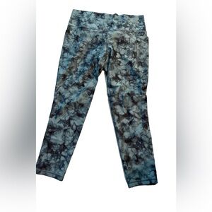 Athleta Green Print Pocket Capri Leggings size L